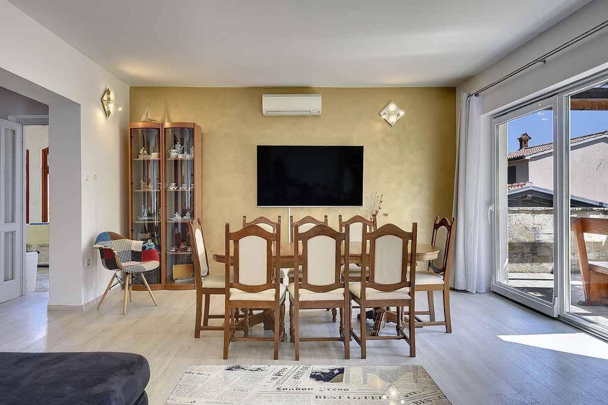 Villa met zwembad en putting green in Pula-Medulin, Ližnjan, Kroatië voor 10 personen foto 21