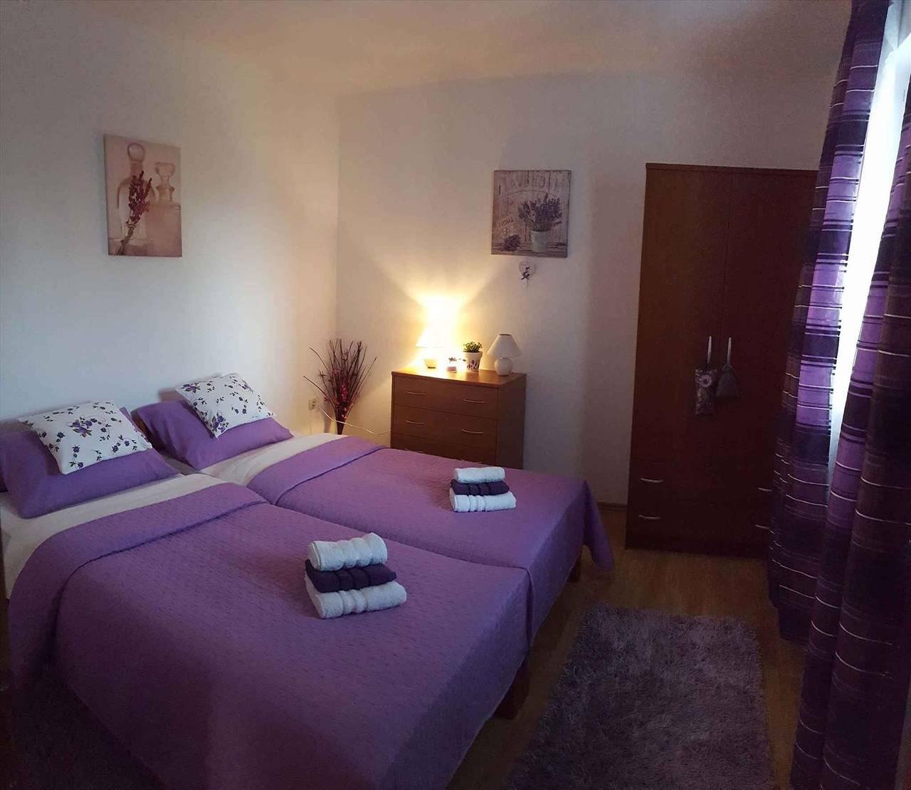 Vakantiewoning met 50 m² terras en uitzicht op zee in Matulji, Općina Matulji, Kroatië voor 4 personen foto 24