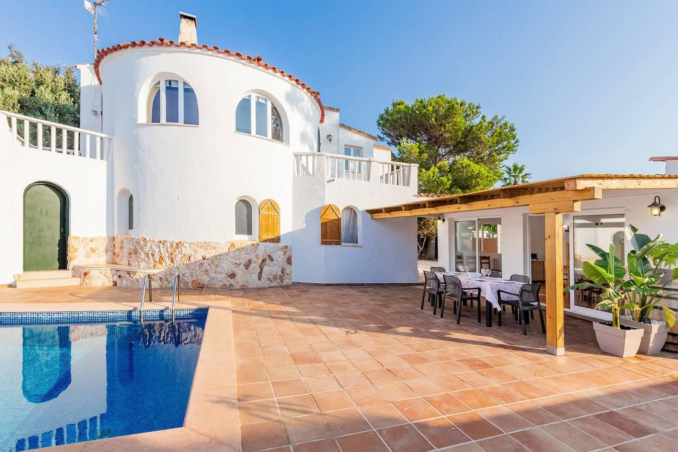 Vakantiehuis 'Chalet Es Llossar' met privé zwembad, privé terras in Cala Blanes, Ciutadella, Spanje voor 7 personen foto 22