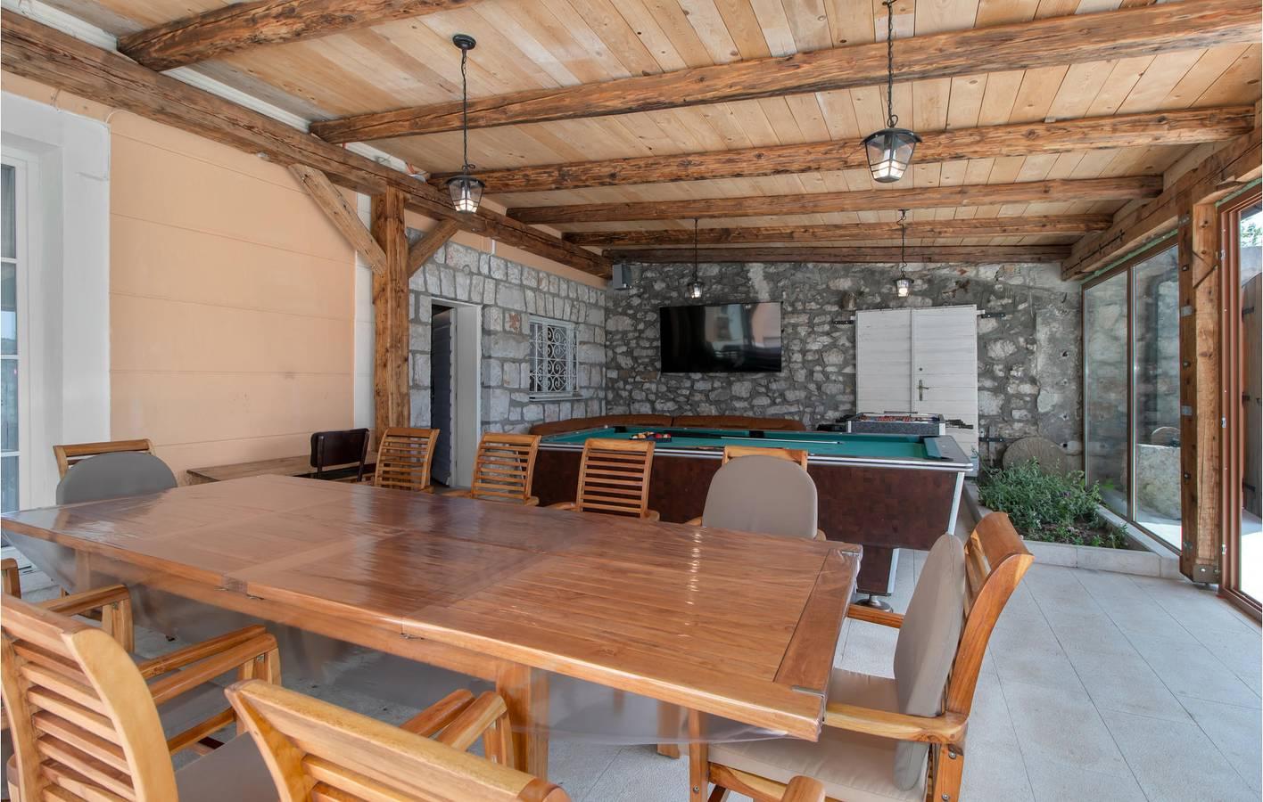 Ruim appartement van 154 m² met terras, parkeerplaats in Bribir, Primorje-Gorski Kotar, Kroatië voor 8 personen foto 23