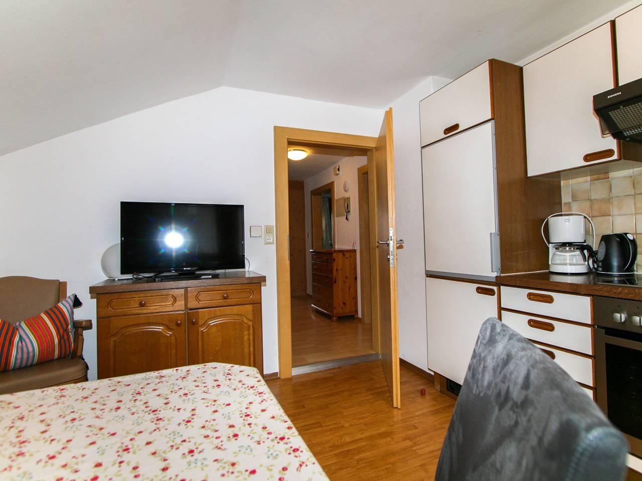 Sonnenheim met 2 slaapkamers en binnenzwembad in Mayrhofen, Zillertaler Alpen, Oostenrijk voor 4 personen foto 14