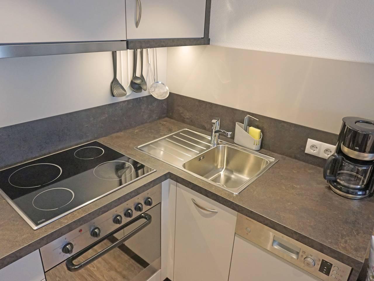 Vakantieappartement met sauna en binnenzwembad in Stubai Alps, Sölden, Oostenrijk voor 3 personen foto 7