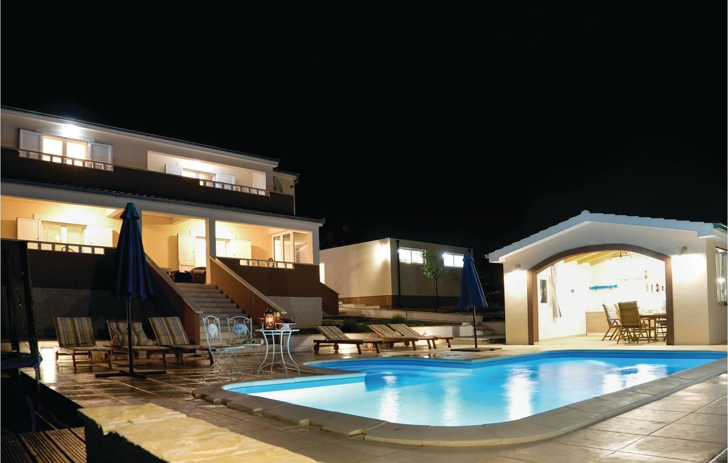 Vakantiehuis in Radošić, Kroatië voor 10 personen foto 5