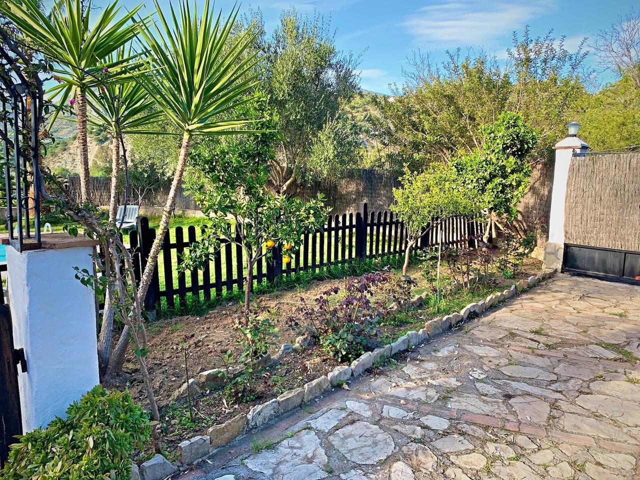 Landhuis in Zahara de la Sierra, Pueblos Blancos, Spanje voor 3 personen foto 21
