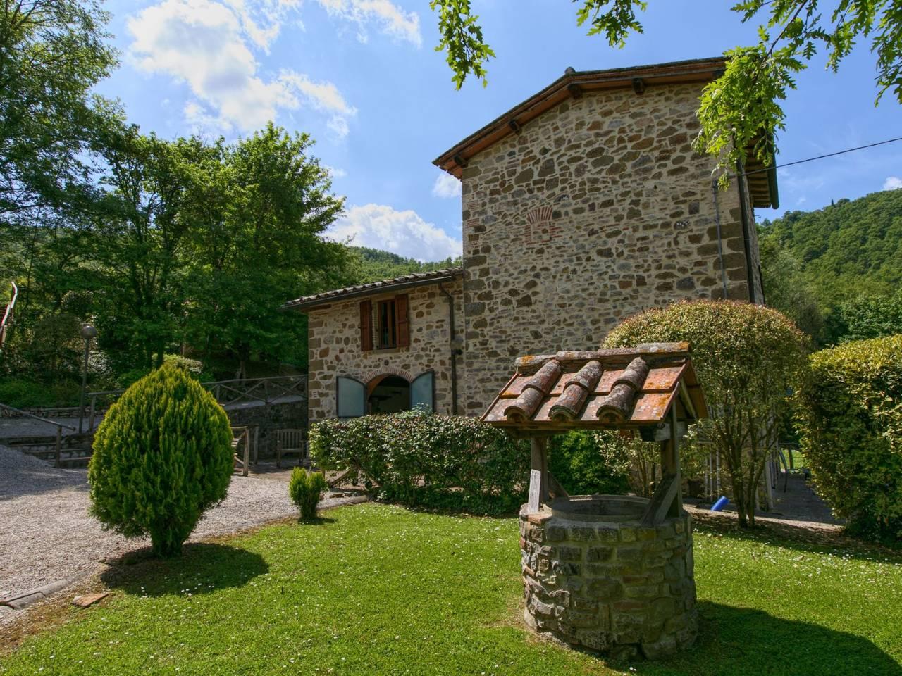 Landhuis bij Lisciano Niccone en Trasimeno in Lisciano Niccone, Valtiberina, Italië voor 3 personen foto 19