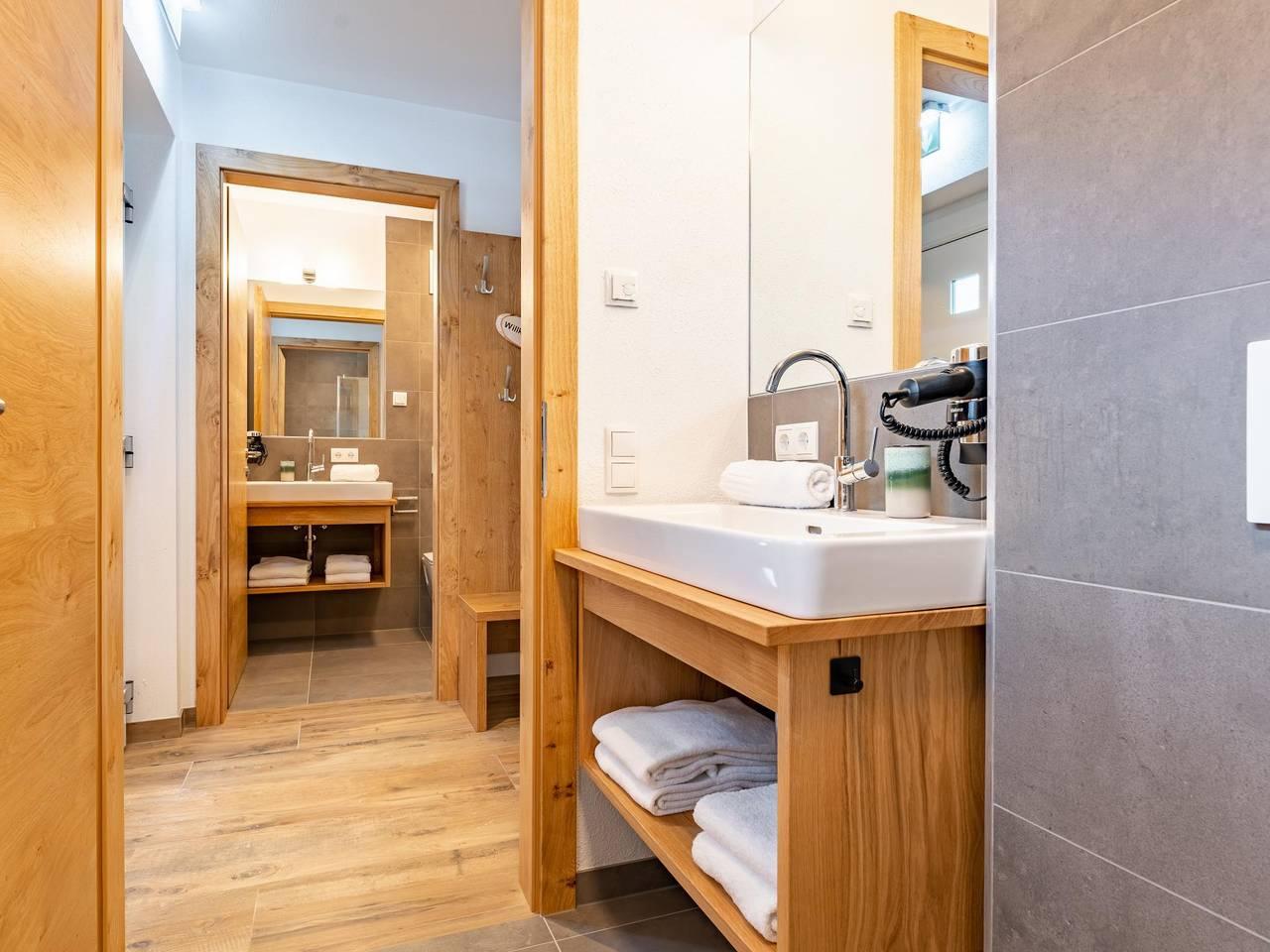 Luxe chalet met sauna en skiberging in Niedernsill, Pinzgau, Oostenrijk voor 10 personen foto 24