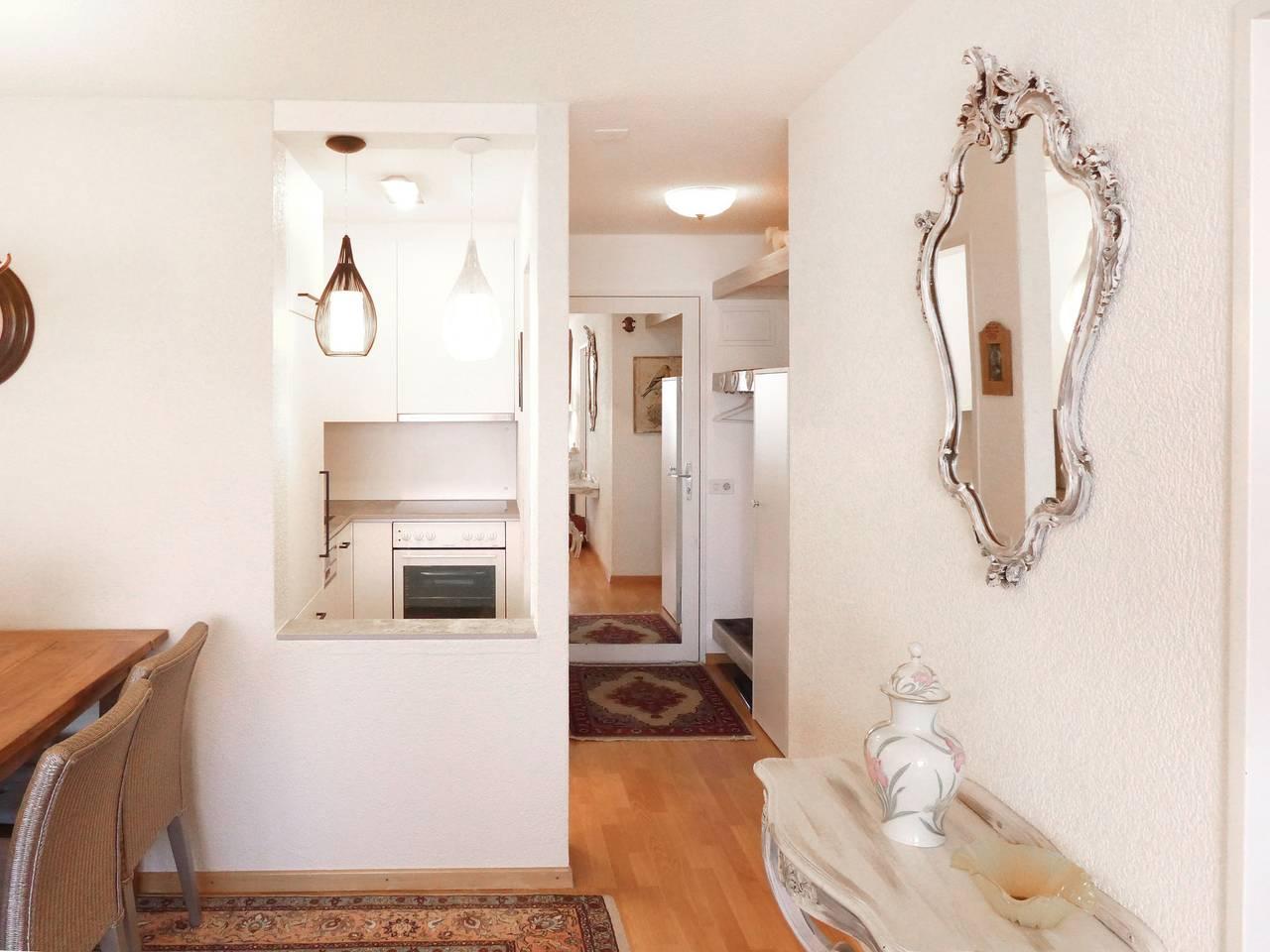 Vakantieappartement met sauna en binnenzwembad en 1 slaapkamer en balkon in Crans-Montana, Zwitserland voor 2 personen foto 2