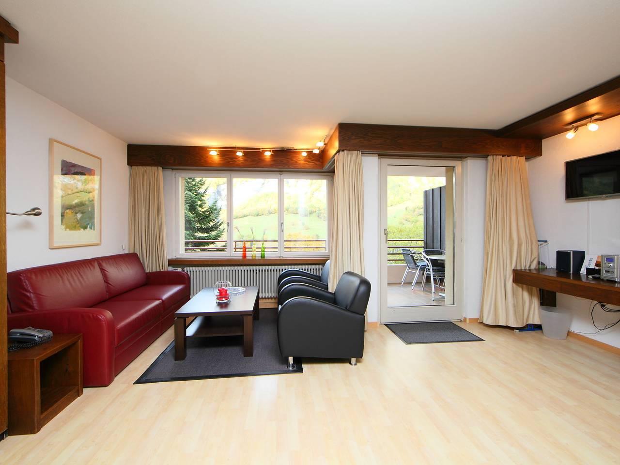 Vakantieappartement met 1 slaapkamer en balkon in Leukerbad, Wallis, Zwitserland voor 4 personen foto 3