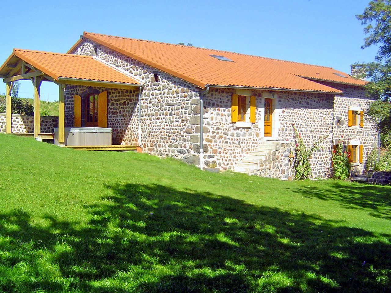 Vakantiehuis in Auvergne, Frankrijk voor 8 personen foto 8