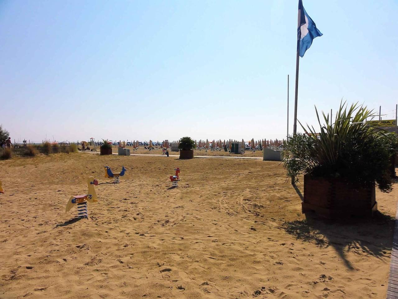 Vakantiewoning met airconditioning in Bibione, San Michele al Tagliamento, Italië voor 7 personen foto 19