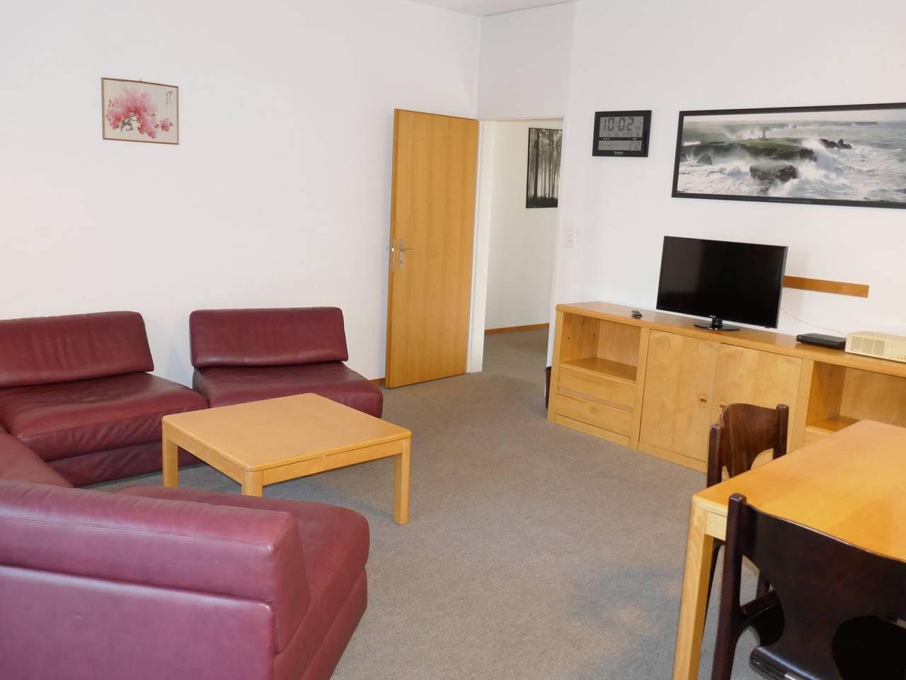 Allod Park Haus C met 2 slaapkamers en binnenzwembad in Davos Platz 1, Davos, Zwitserland voor 5 personen foto 6