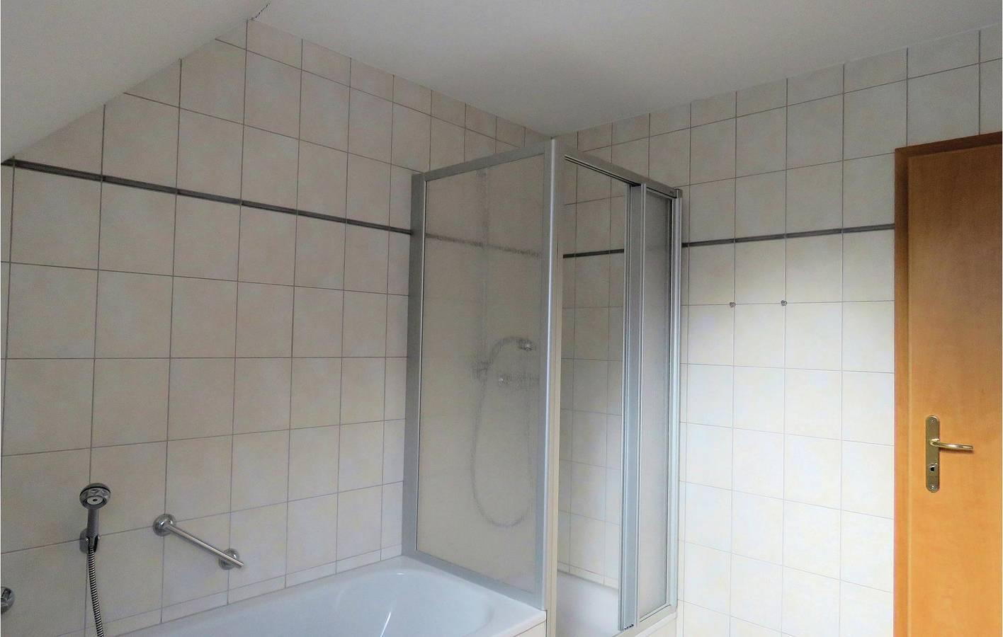Gezellig appartement met vloerverwarming, parkeerplaats en dicht in Hachenburg, Westerwald, Duitsland voor 6 personen foto 21