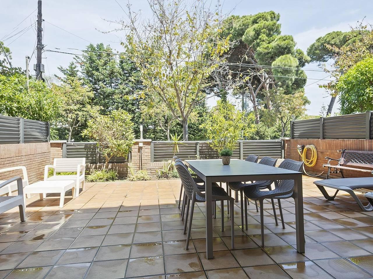 Ruimtelijk appartement in Castelldefels, Baix Llobregat, Spanje voor 5 personen foto 21