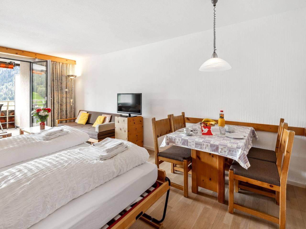 Vakantieappartement met sauna en binnenzwembad in Flüelapass, Davos, Zwitserland voor 2 personen foto 7