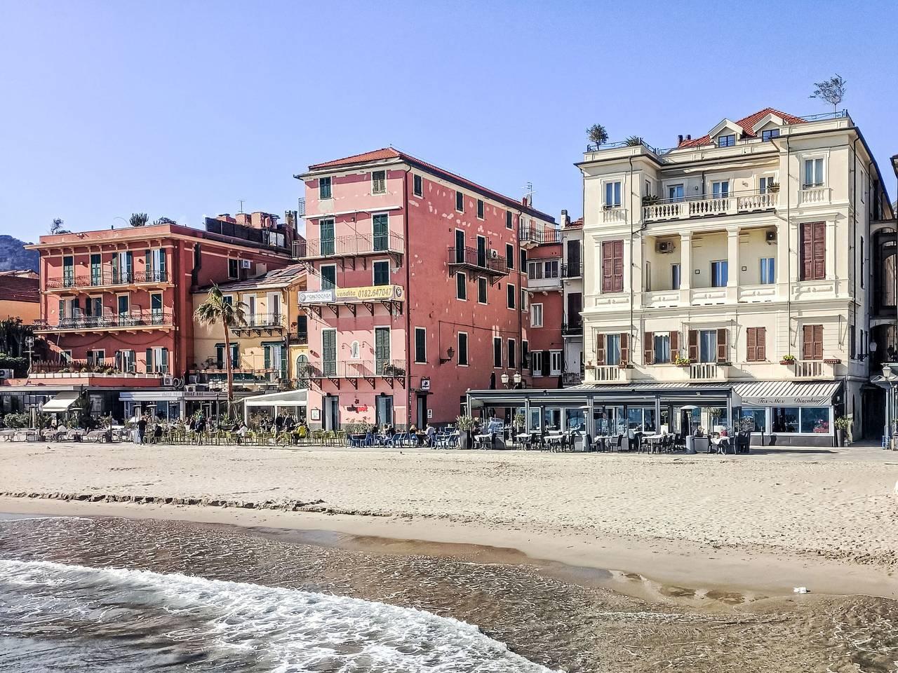 Vakantieappartement in Alassio, Italië voor 8 personen foto 3