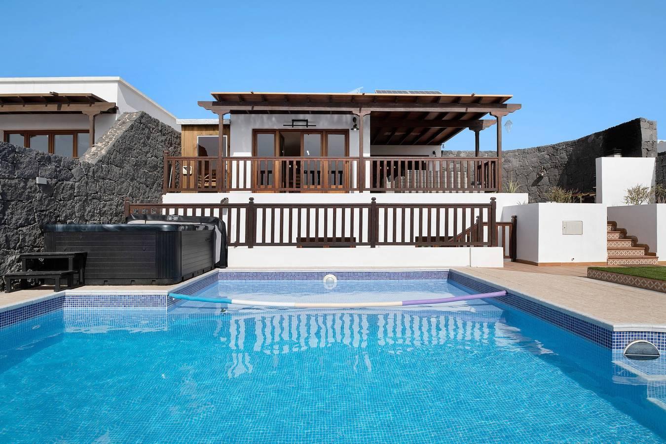 Vakantiehuis in Yaiza, Spanje voor 10 personen foto 4