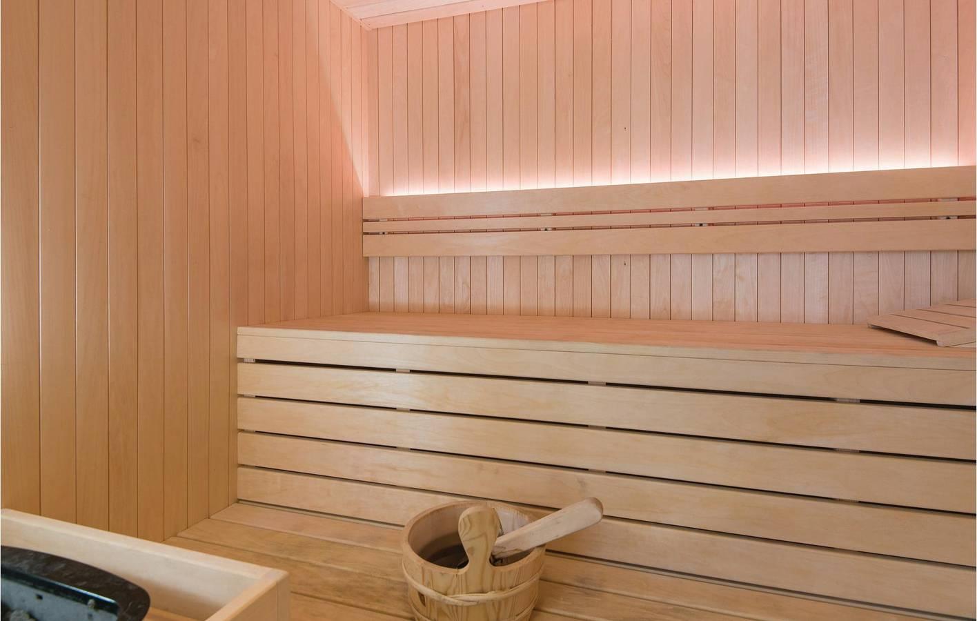 Ruim appartement met 2 slaapkamers, zwembad en terras, op 2 km in Kućište, Dubrovnik-Neretva, Kroatië voor 20 personen foto 22