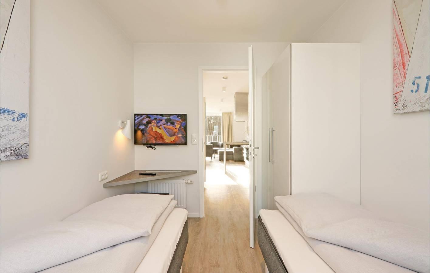 Appartement aan het strand met voorzieningen & oplaadstation in Priwall, Lübeck, Duitsland voor 6 personen foto 19