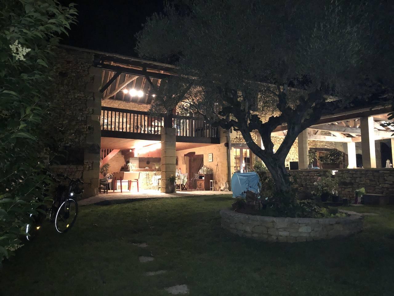 Ruime villa in Proissans met privézwembad in Proissans, Périgord Noir, Frankrijk voor 16 personen foto 20