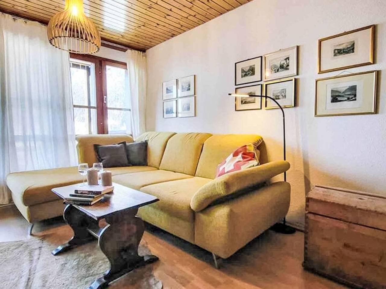 Vakantieappartement met speeltuin en 1 slaapkamer en balkon in Ernen, Aletsch Arena, Zwitserland voor 2 personen foto 9