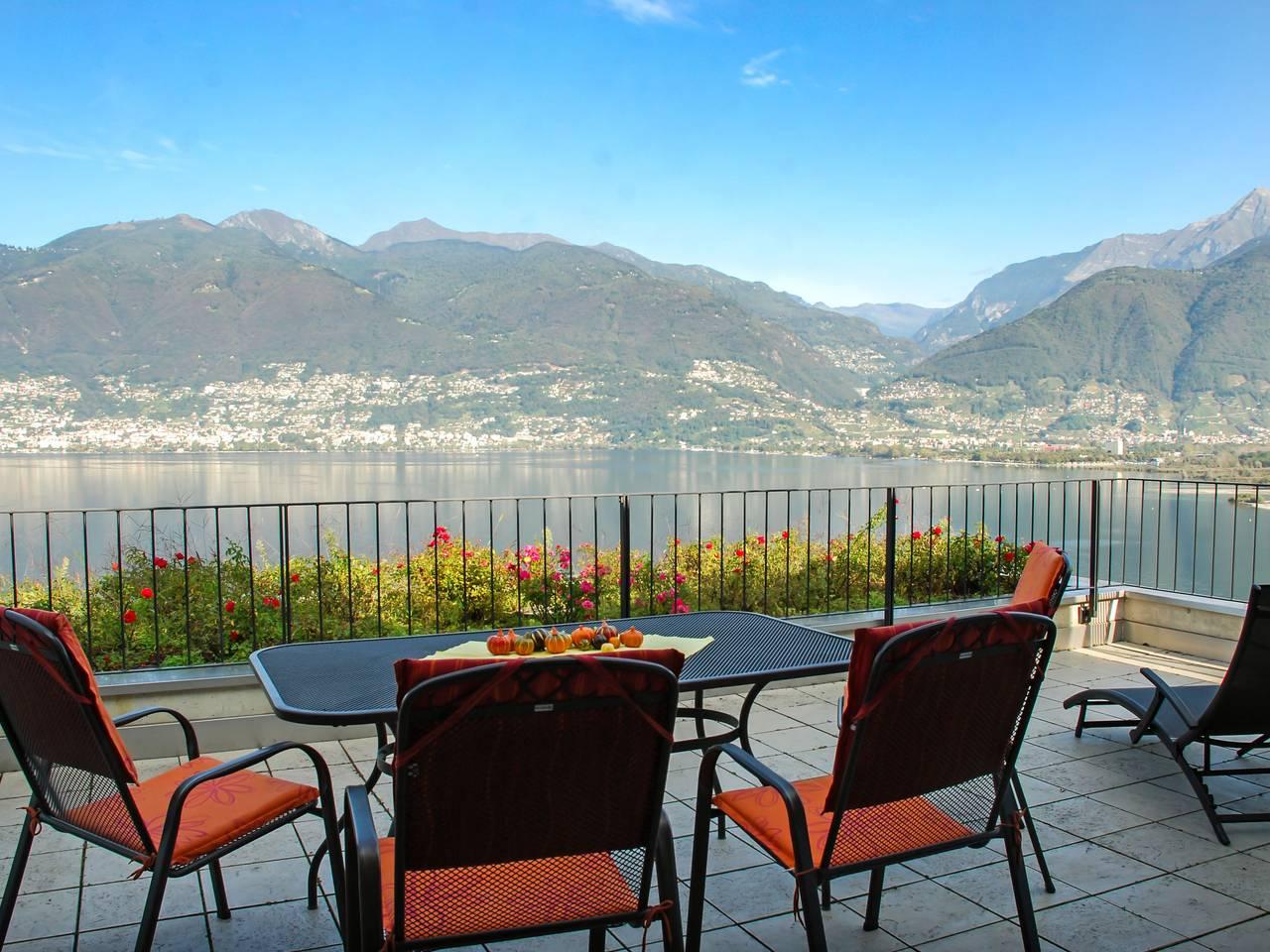 Vakantieappartement in Gambarogno, Zwitserland voor 4 personen foto 3