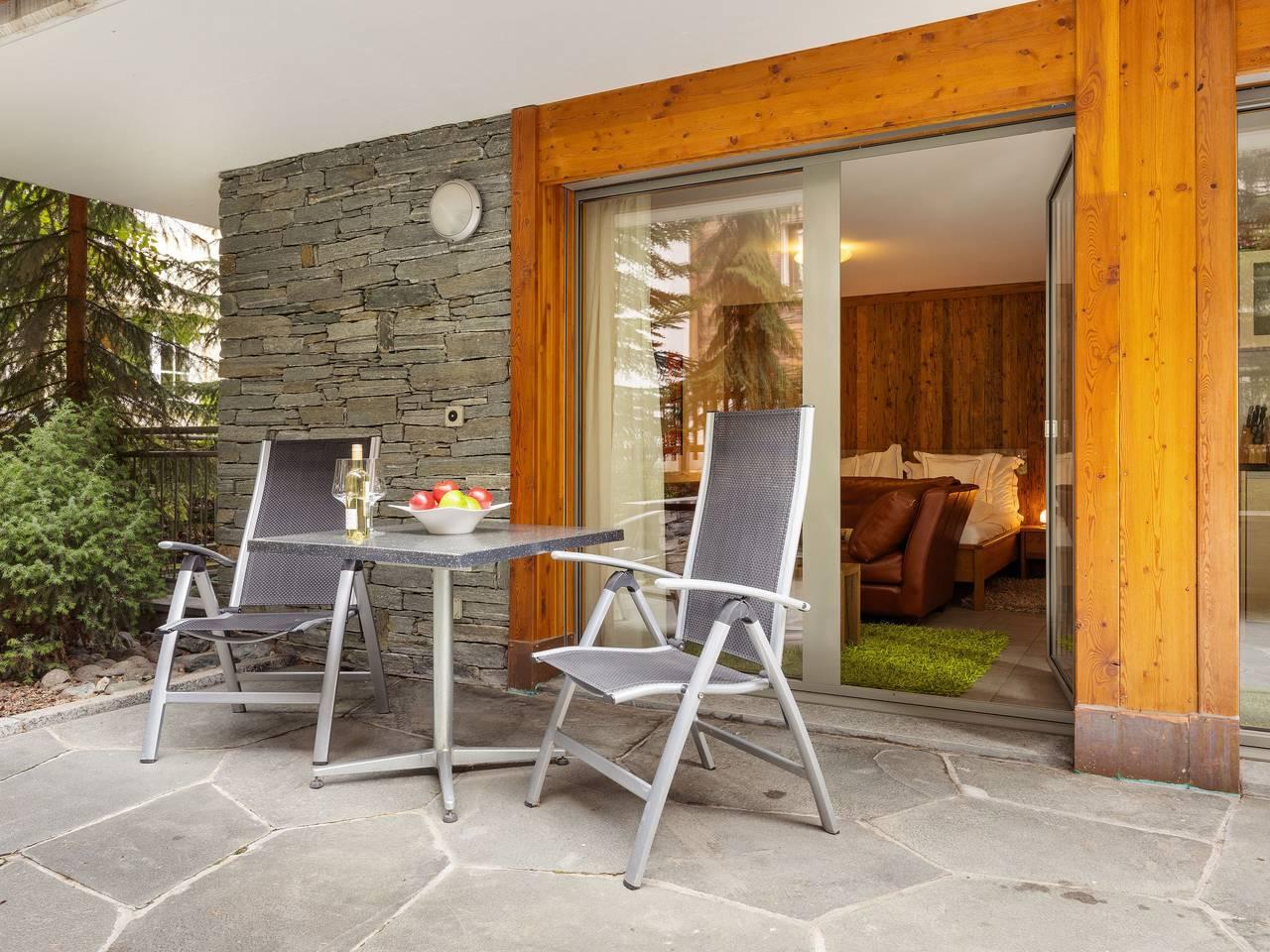 Vakantieappartement met sauna en 1 slaapkamer en terras in Zermatt, Walliser Alpen, Zwitserland voor 2 personen foto 7