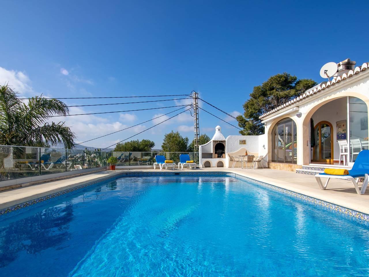 Vakantiehuis met privézwembad en zeezicht in Granadella, Jávea, Spanje voor 6 personen foto 24