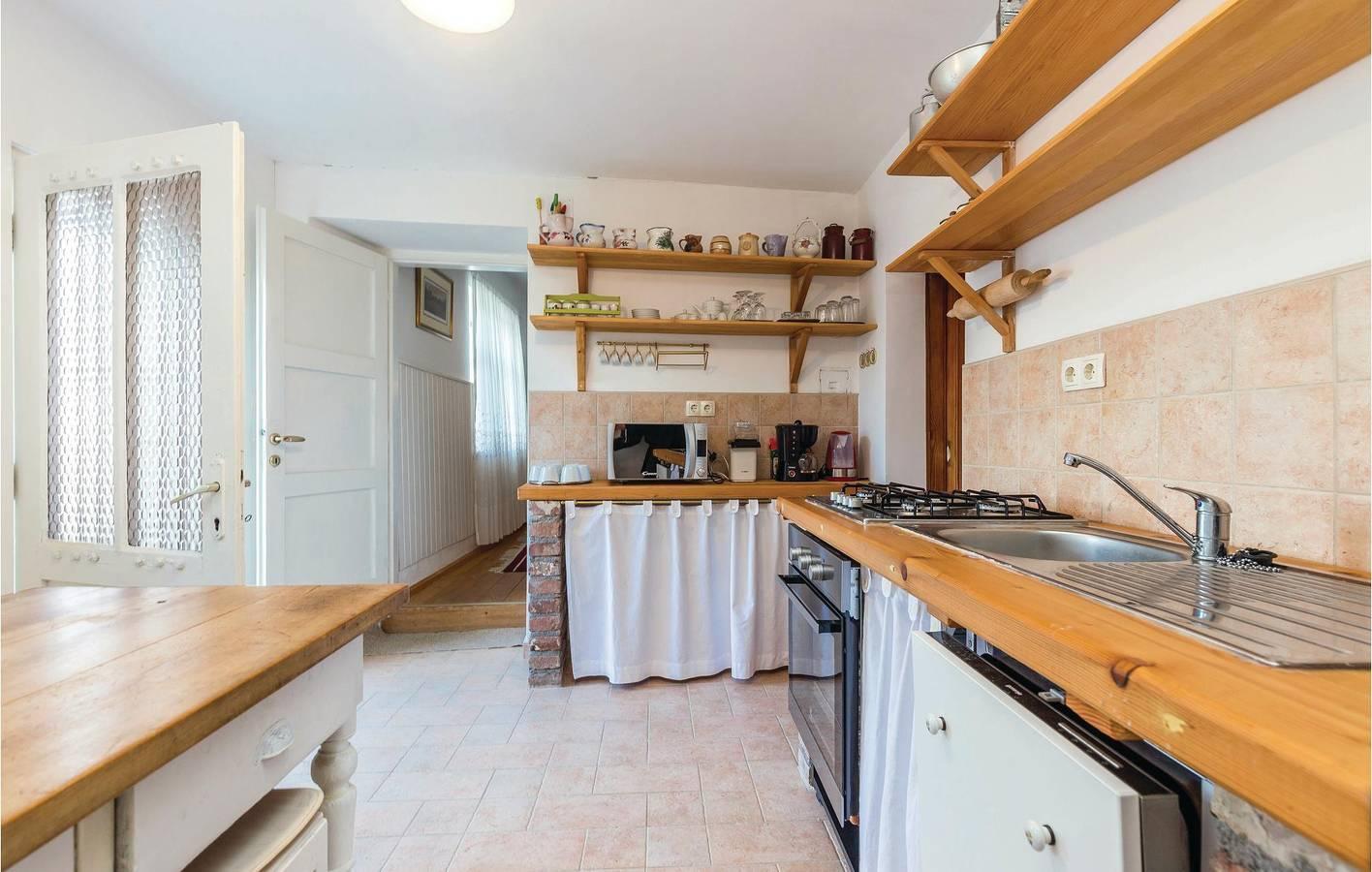 Ruim appartement van 154 m² met terras, parkeerplaats in Bribir, Primorje-Gorski Kotar, Kroatië voor 8 personen foto 24