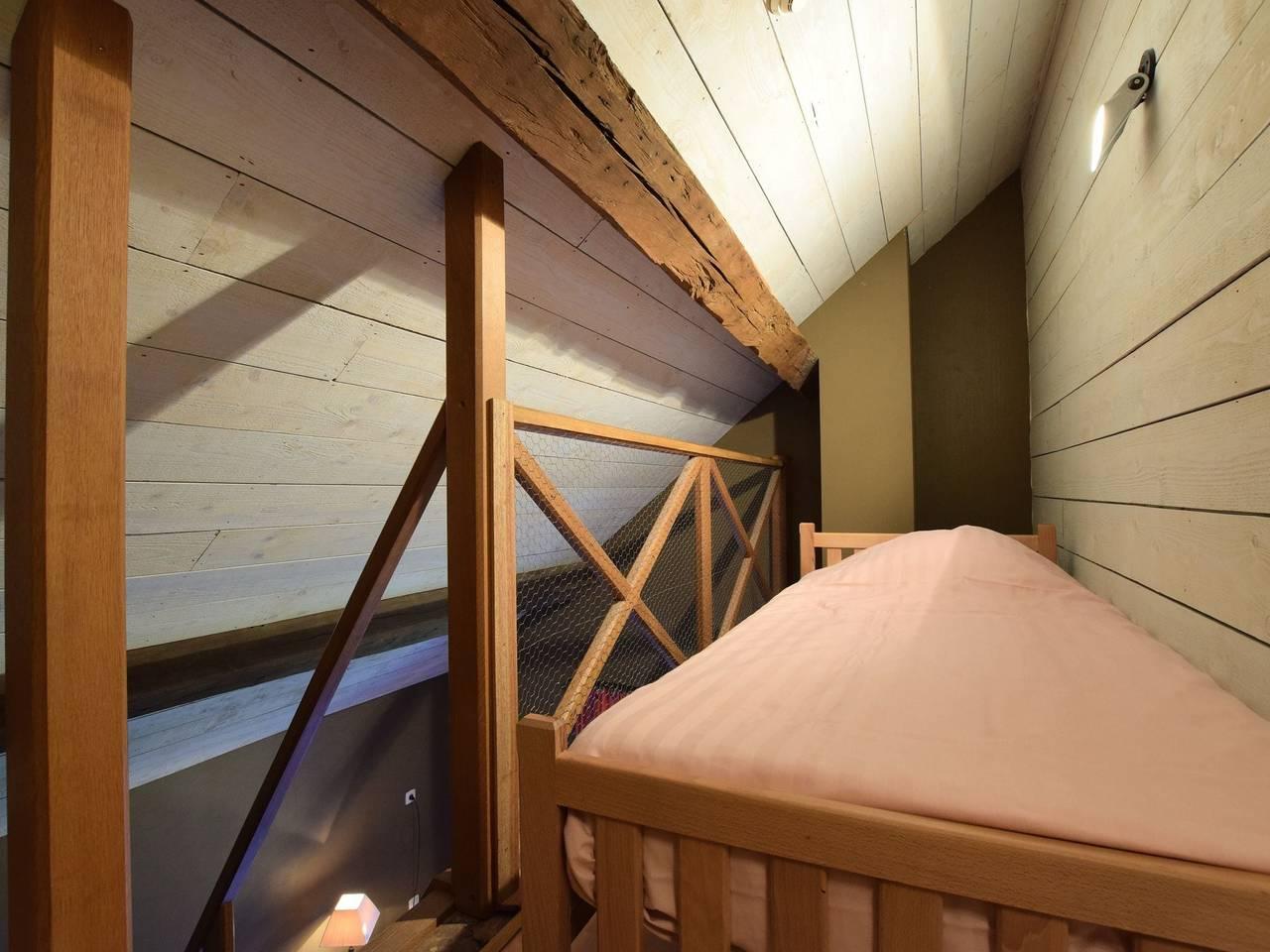 Vakantiehuis met privézwembad en sauna in Tenneville, Provincie Luxemburg, België voor 26 personen foto 21