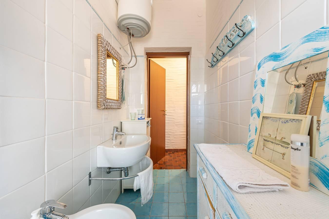 Vakantieappartement "Casa Nicole" dichtbij de zee in Spiaggia di Porto Columbu, Sarroch, Italië voor 5 personen foto 22
