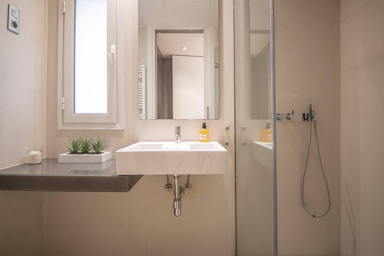 Vakantieappartement met airconditioning in Barcelona Centre, Barcelona, Spanje voor 6 personen foto 21