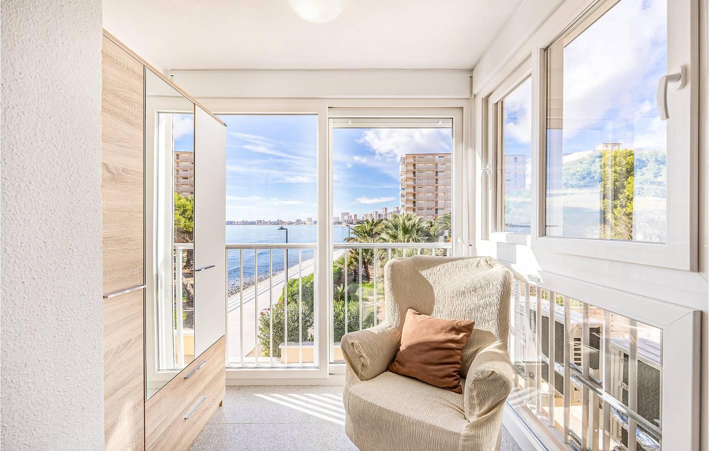 Appartement aan het strand in Platja de l'Horta-Mutxavista (San Juan Playa), El Campello, Spanje voor 6 personen foto 22