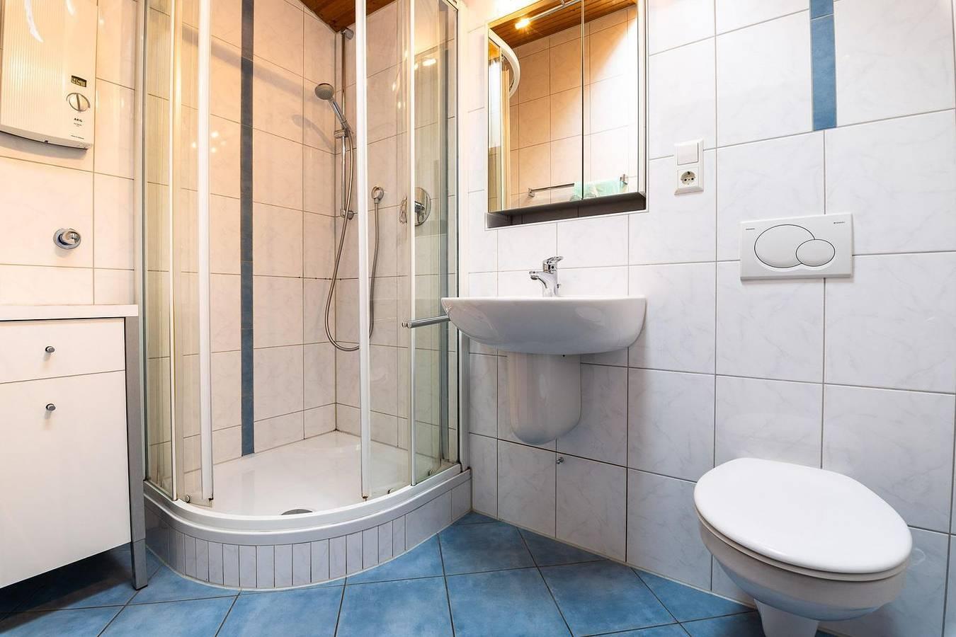 Vakantiehuis met terras en 2 slaapkamers in Immenstaad am Bodensee, Duitsland voor 4 personen foto 23