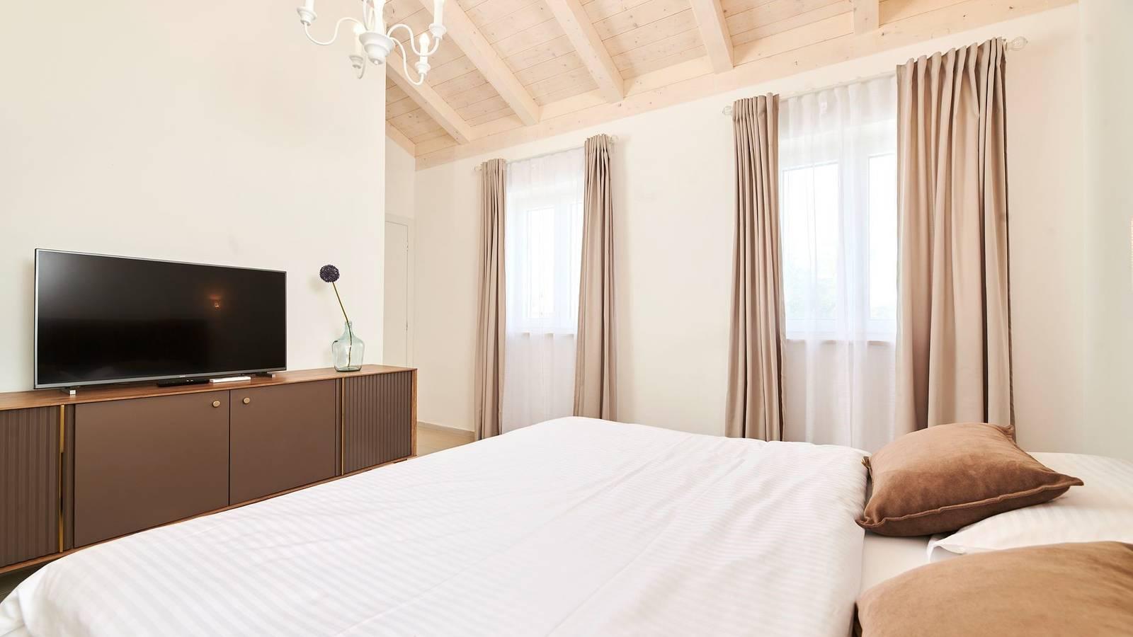 Vakantiehuis met privézwembad en zwembad in Brtonigla, Općina Brtonigla, Kroatië voor 8 personen foto 19