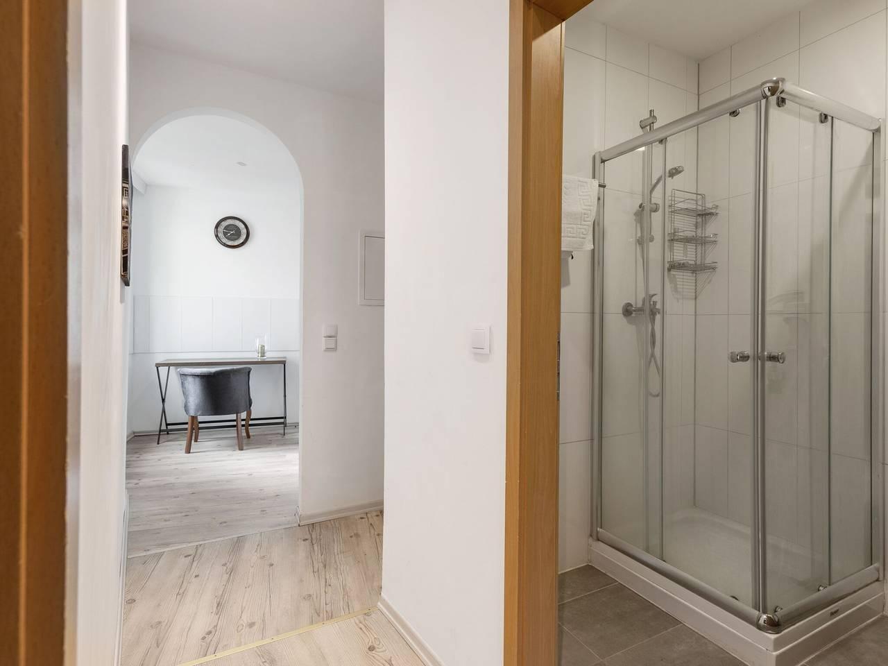 Appartement in Oberhausen nabij schilderachtig meer in Oberhausen, Ruhrgebied, Duitsland voor 4 personen foto 19