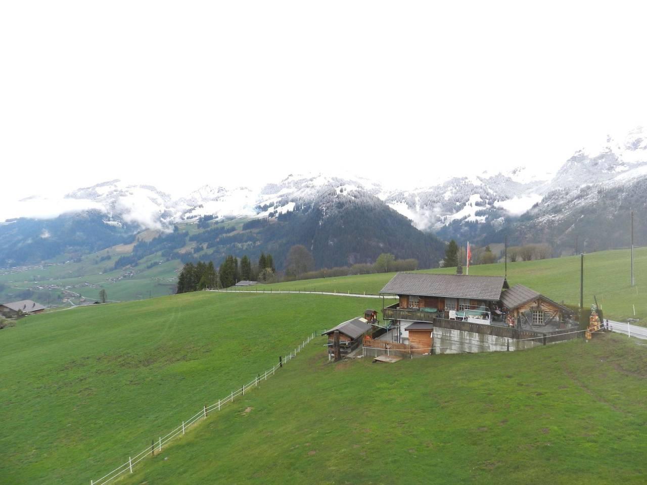 Vakantieappartement in Zweisimmen, Zwitserland voor 7 personen foto 8