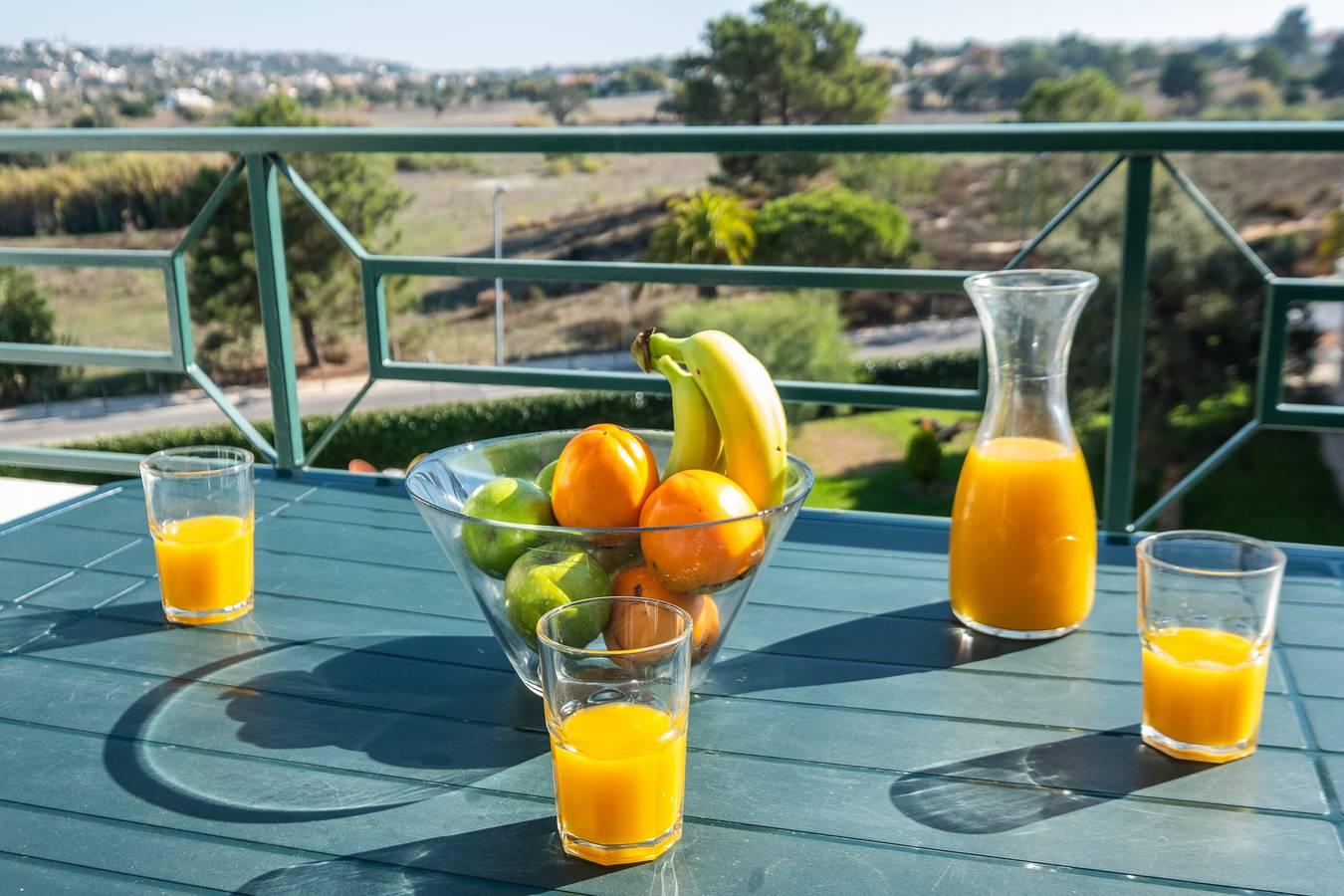 #068 1Br Salgados | Beach & Golf Escape in Guia, Portugal voor 4 personen foto 25