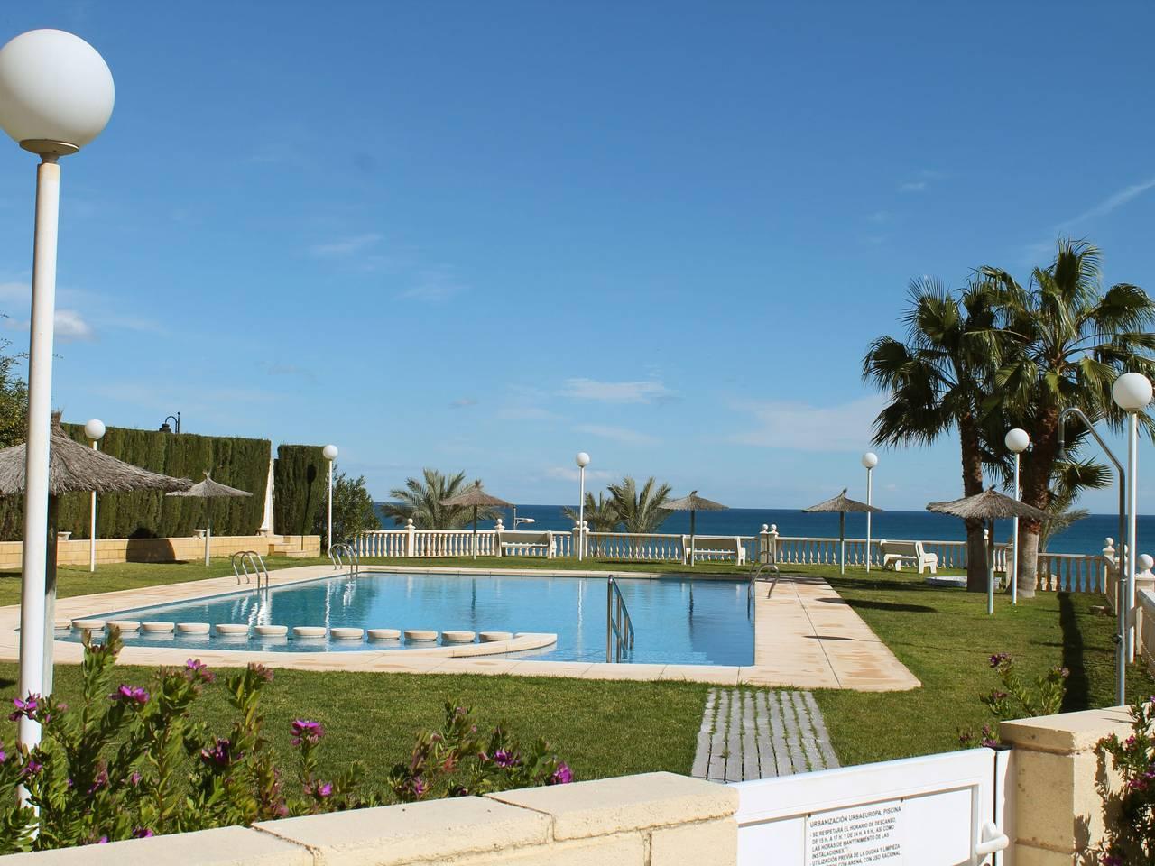Urbaeuropa in Platja de l'Horta-Mutxavista (San Juan Playa), San Juan Playa, Spanje voor 6 personen foto 19
