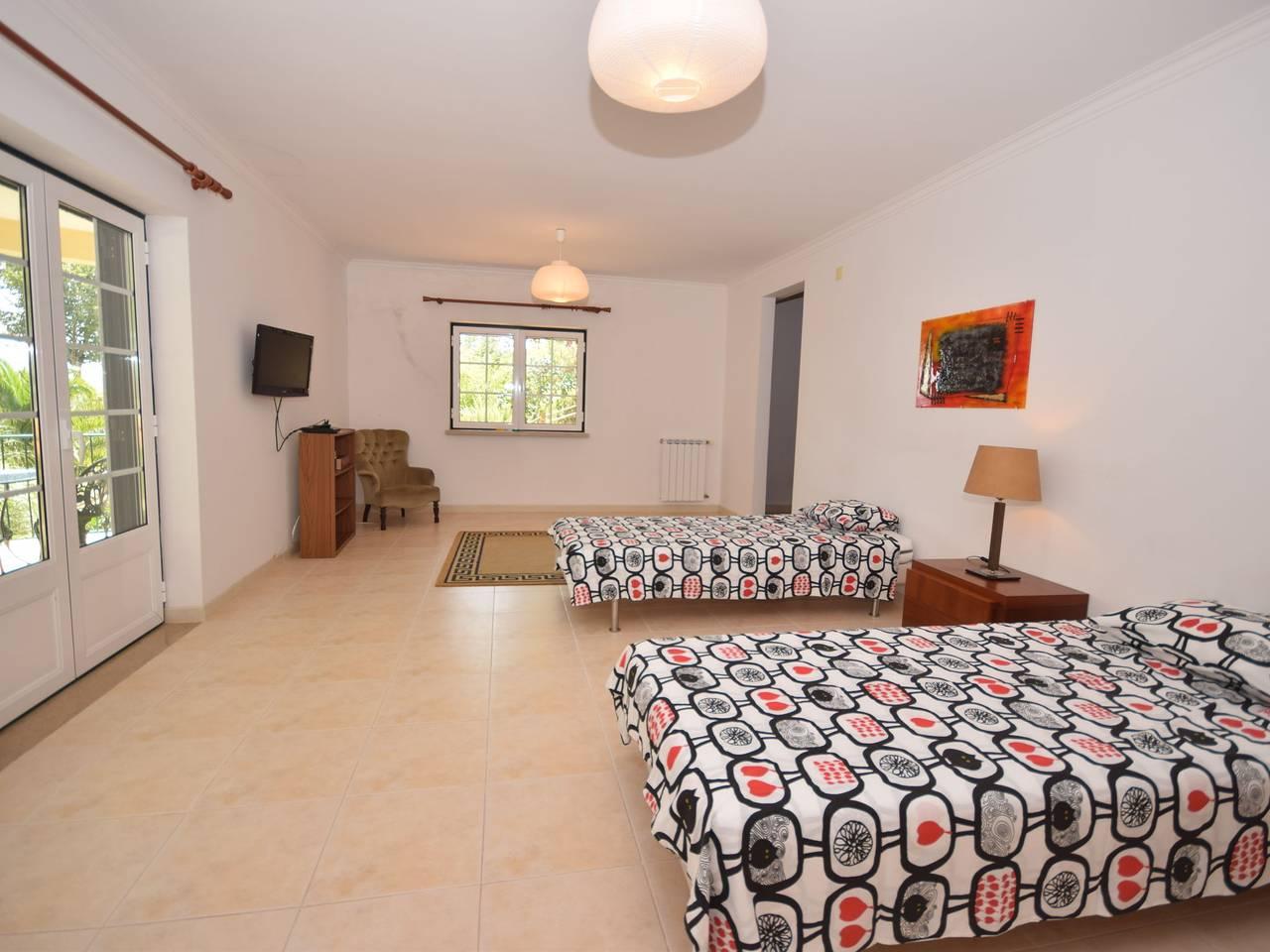 Villa in Casais de Santa Helena in A dos Francos, Portugal voor 8 personen foto 21