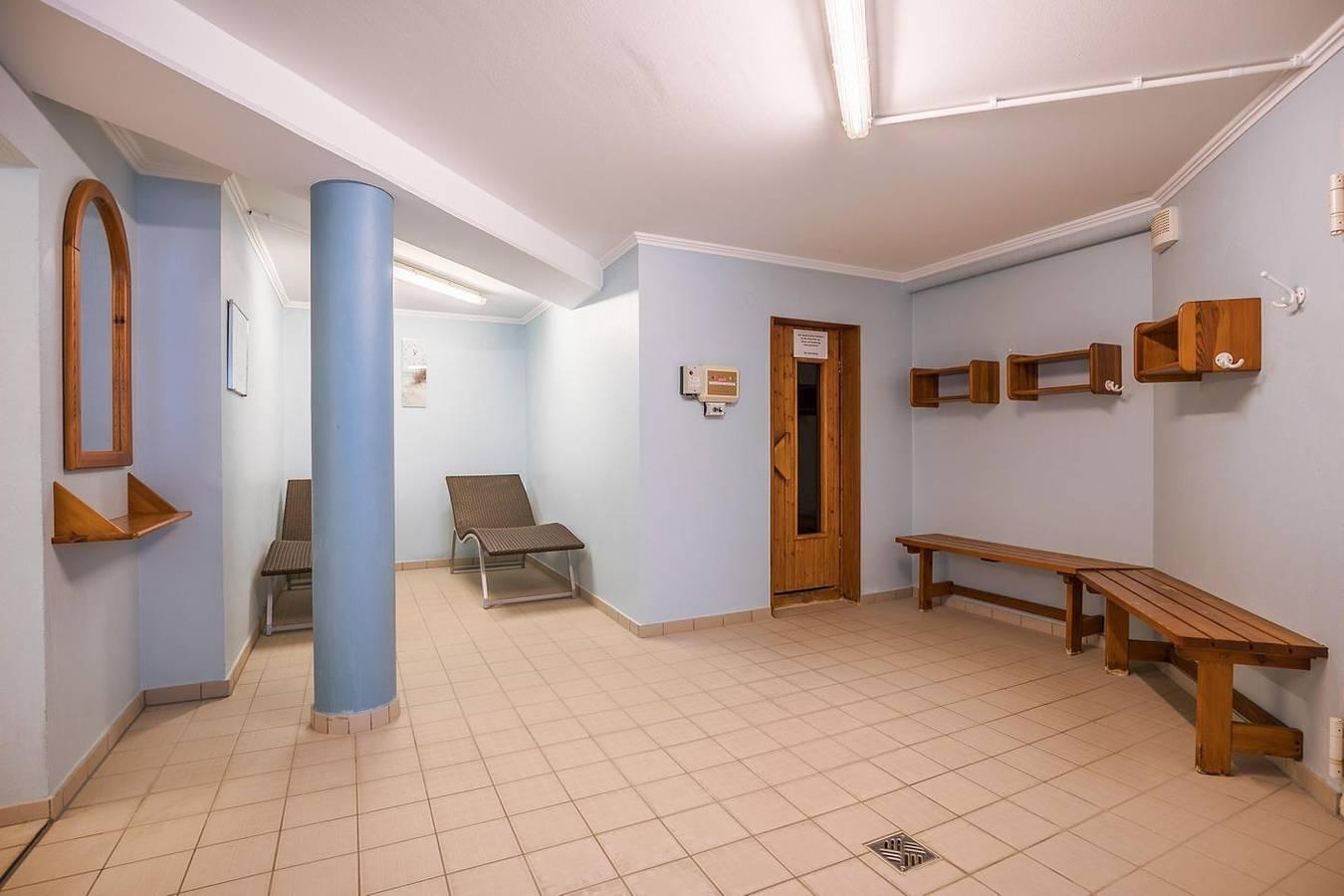 Vakantieappartement met sauna en 1 slaapkamer en binnenzwembad in Büsum, Dithmarschen, Duitsland voor 4 personen foto 19