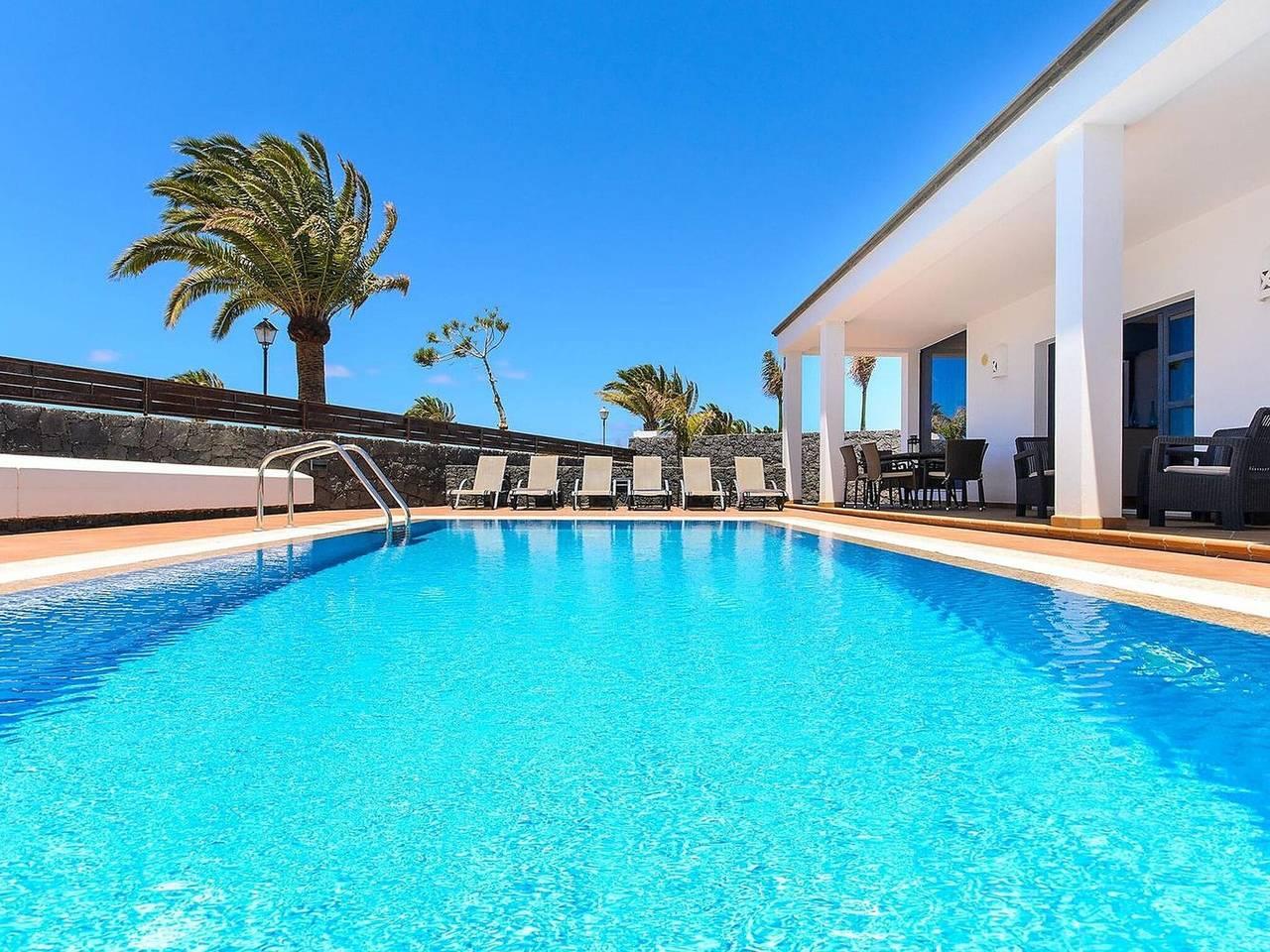 Vakantiehuis in Yaiza, Spanje voor 6 personen foto 3