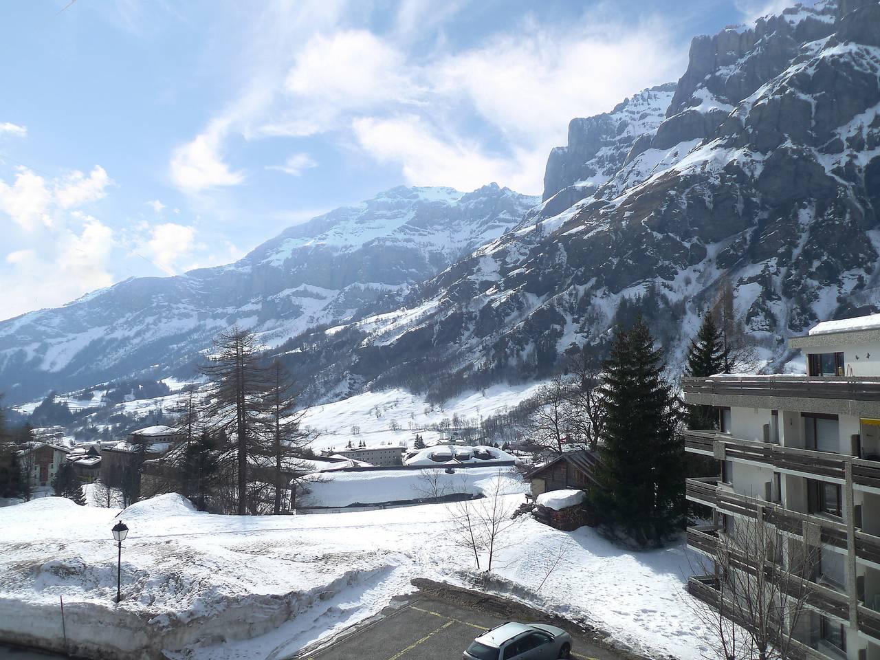 Vakantieappartement met 65 m², 1 slaapkamer en balkon in Leukerbad, Wallis, Zwitserland voor 4 personen foto 14