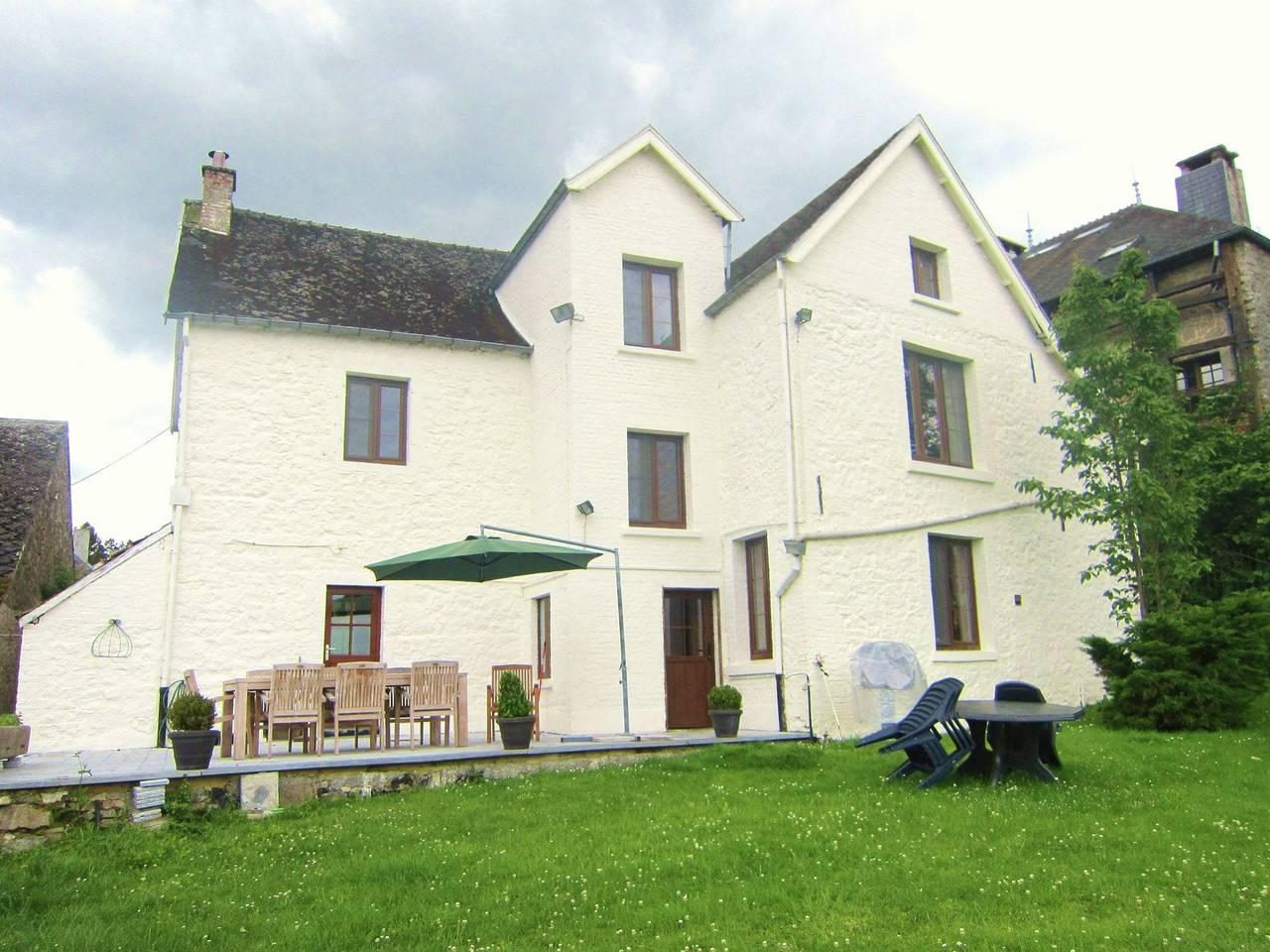 Vakantiehuis in Doische vanaf 57€ per nacht