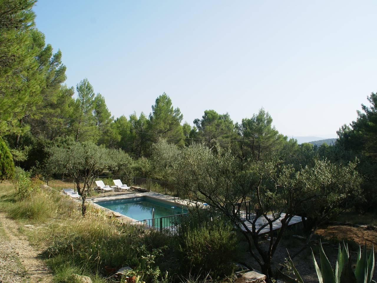 Vakantiehuis met privézwembad en zwembad in Saint-Antonin-du-Var, Frankrijk voor 5 personen foto 21
