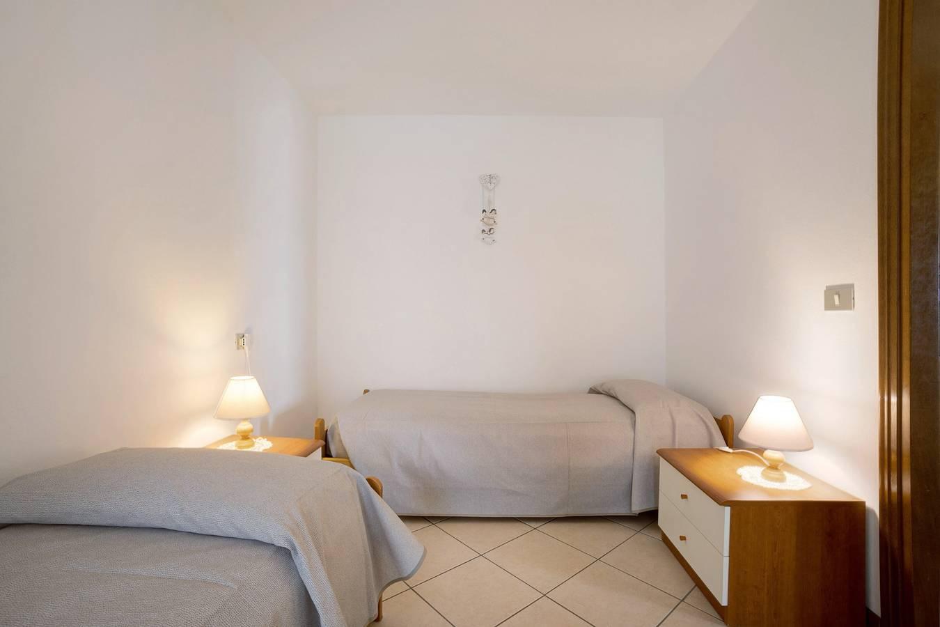 Appartement "Stella del Garda 2" met uitzicht op het meer in Tignale, Garda Bergen, Italië voor 4 personen foto 19