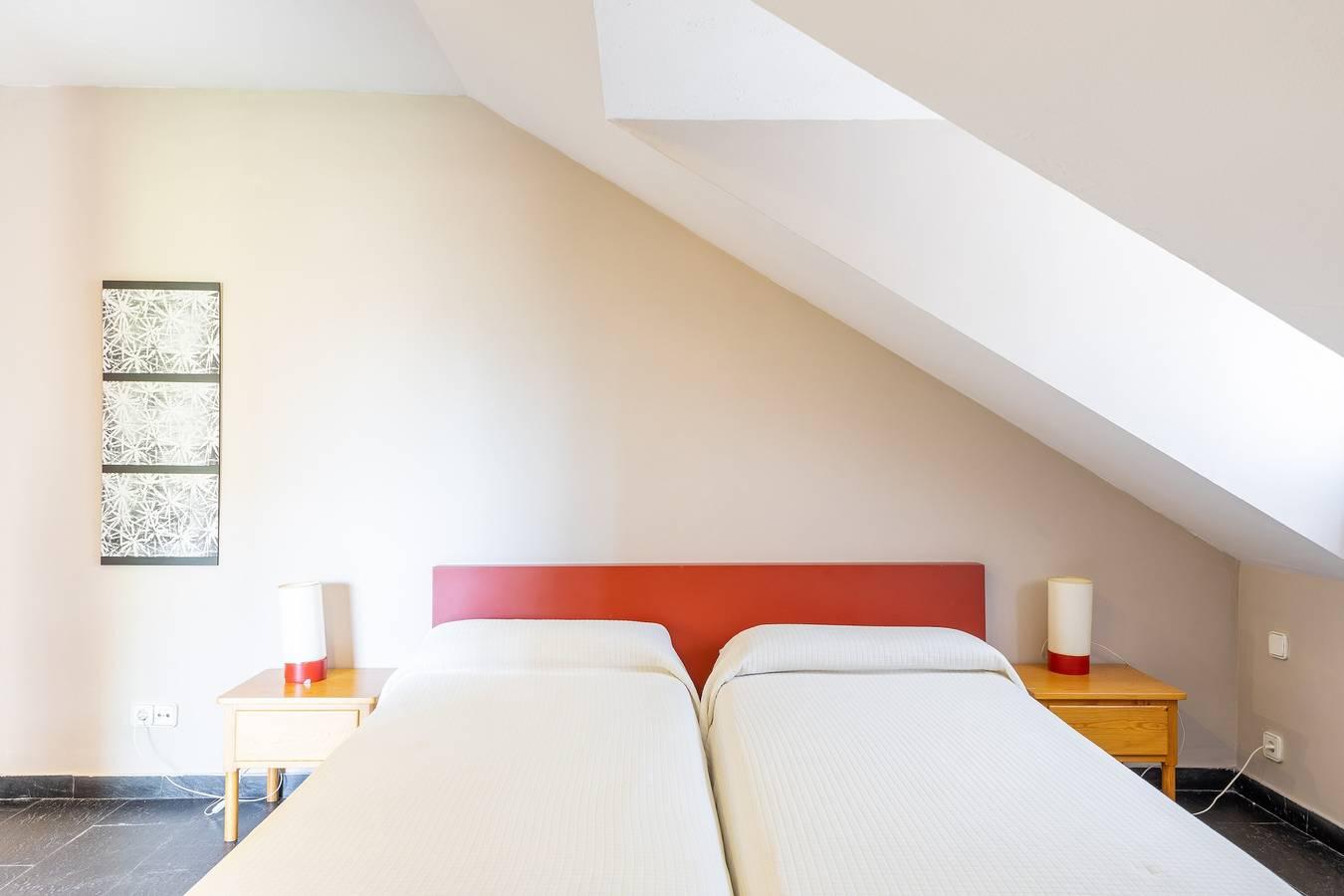 Appartement 'Casa Rural Cantueso 1' in La Matilla, Segovia Provincie, Spanje voor 12 personen foto 21