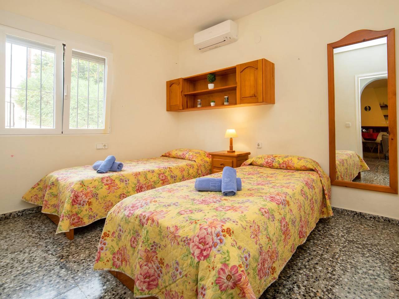 Vakantiehuis met privézwembad en zeezicht in Calpe, Costa Blanca, Spanje voor 6 personen foto 12