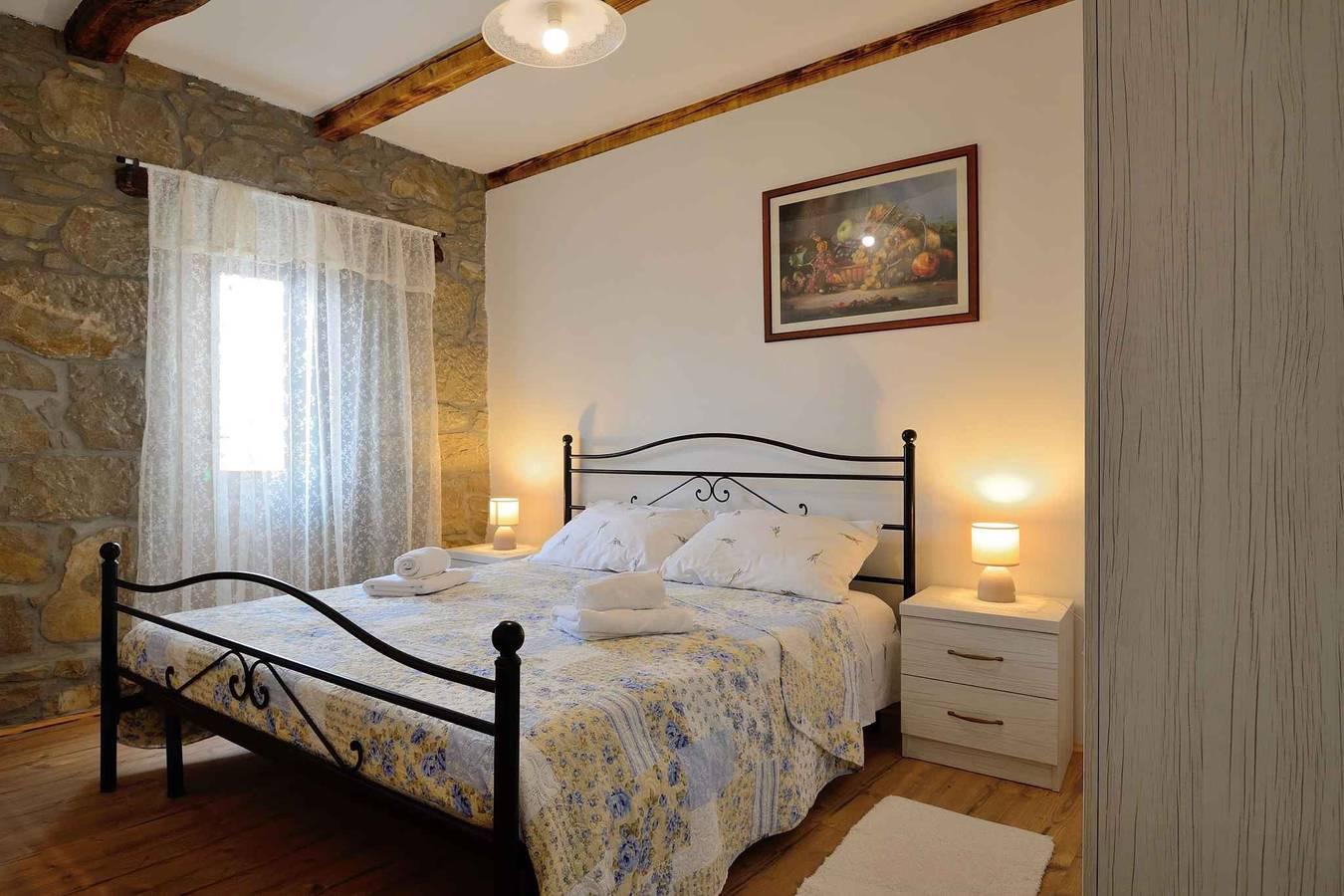 Vakantiehuis met zwembad en airconditioning in Buzet, Centraal Istrië, Kroatië voor 4 personen foto 22