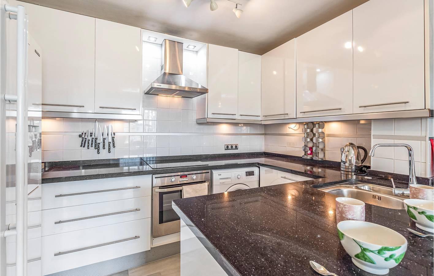 Gezellig appartement van 100m met zwembad en toegang tot in Sitio de Calahonda, Mijas, Spanje voor 5 personen foto 22