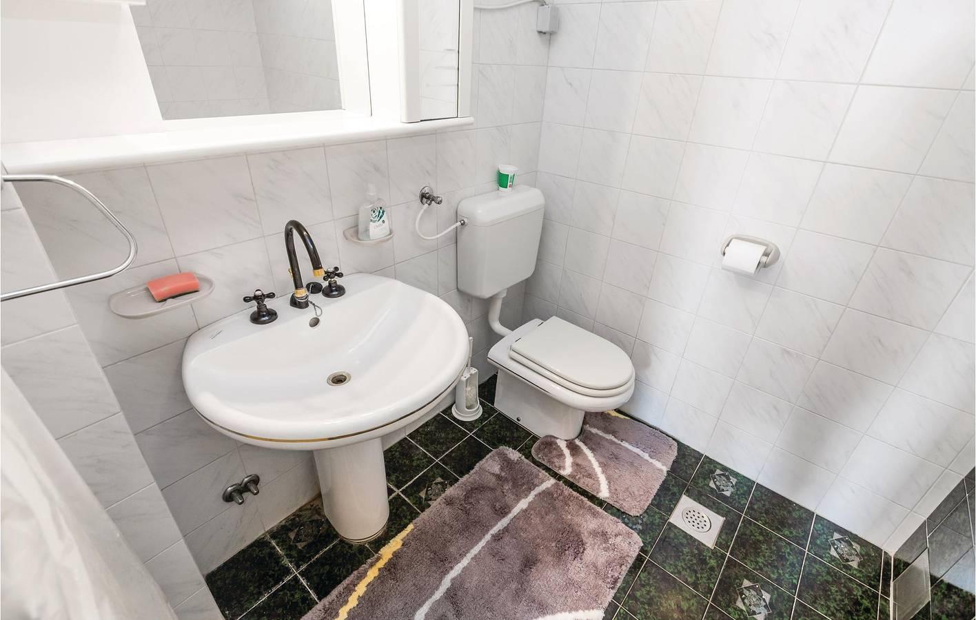 Ruim appartement met terras, garage en wifi – 1,5 km in Plaža Črnikovica, Opatija Riviera, Kroatië voor 7 personen foto 23